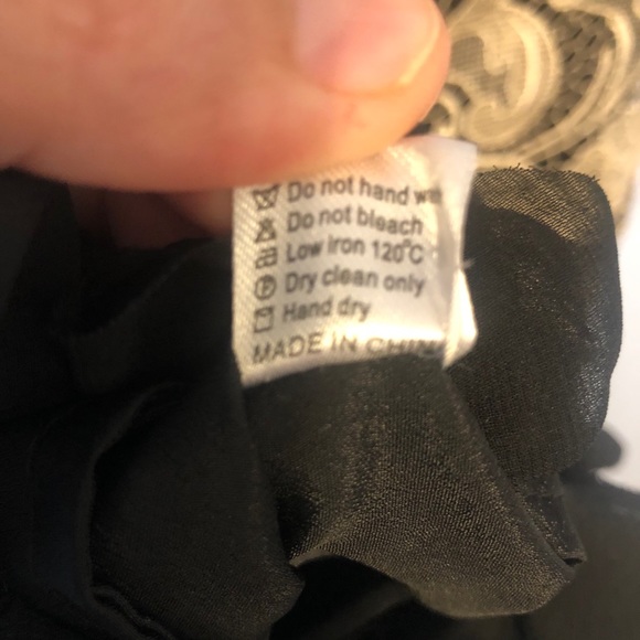 Chloe 100% silk ruffled lace mini dress size 4 - Picture 8 of 8